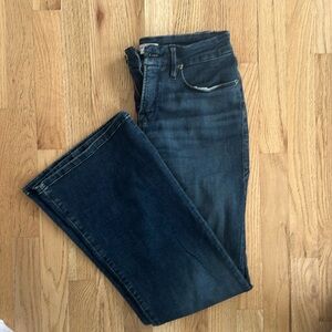 Good American flare jeans 2/26